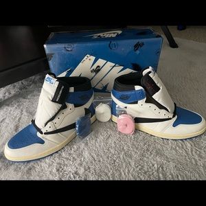TRAVIS SCOTT X FRAGMENT X JORDAN 1 RETRO HIGH